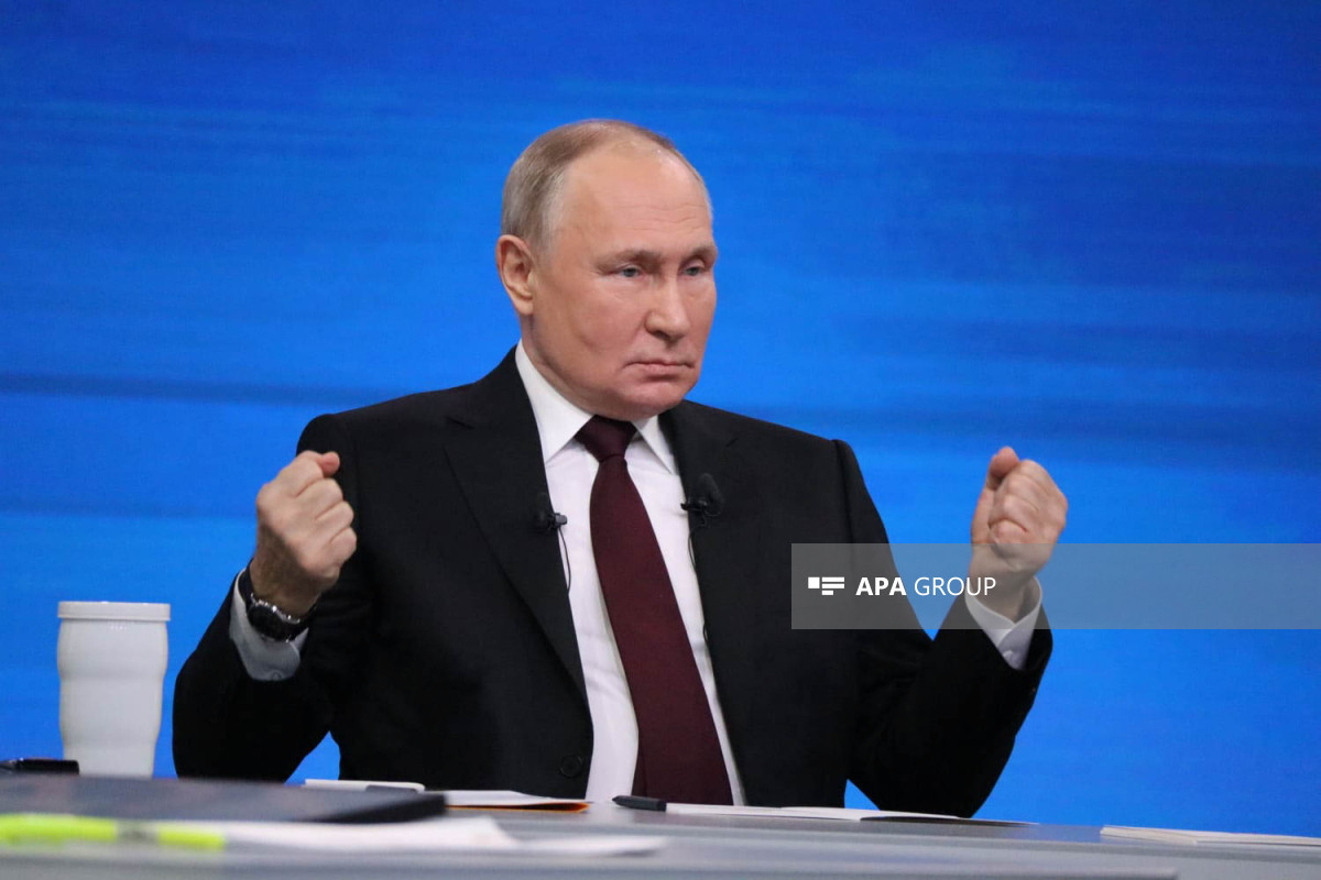 Putin Təhlükəsizlik Şurasının müşavirəsini keçirib