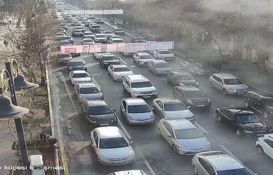 Bakıda sıxlıq olan yollar açıqlanıb - SİYAHI 