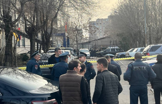 İrəvanda polis bölməsinə hücumla bağlı 2 nəfər həbs edilib