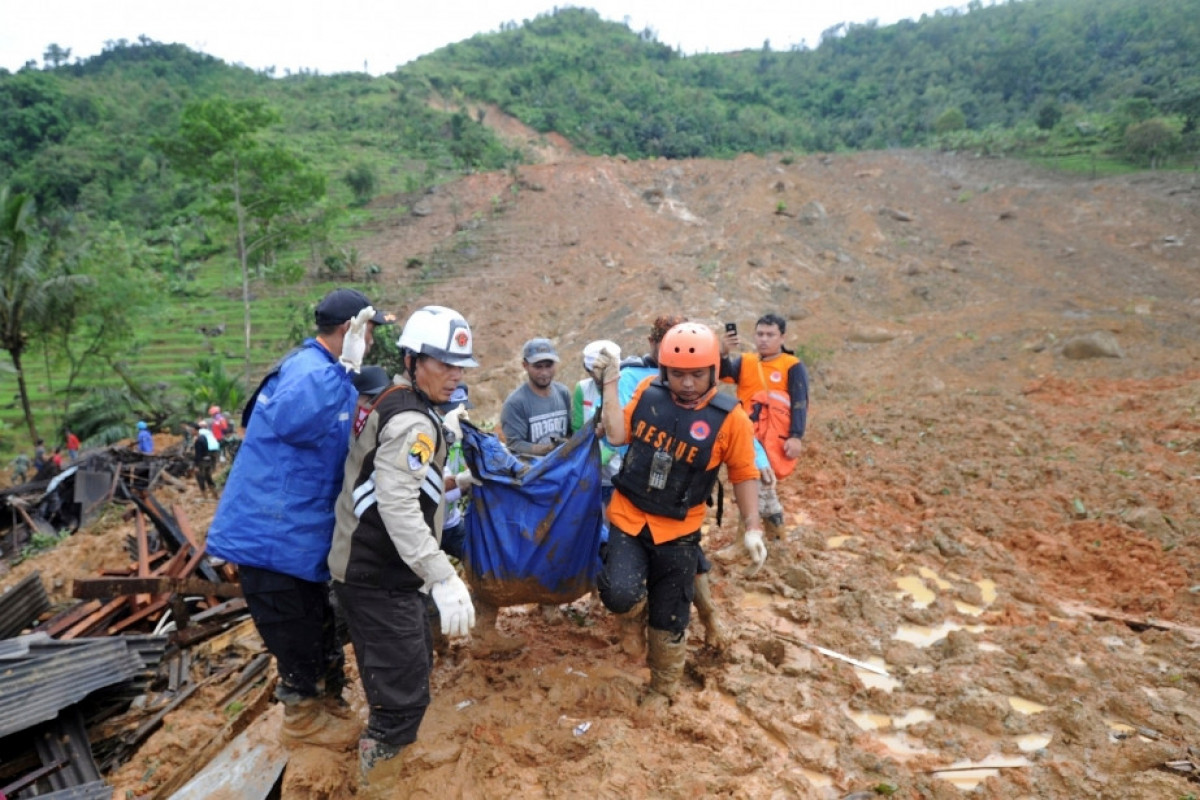 Death toll from landslide in Indonesia