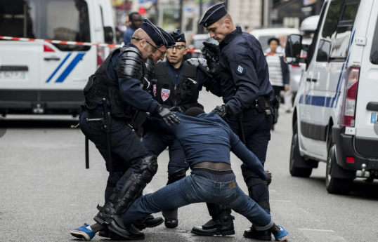 Fransada terror aktı hazırlamaqda şübhəli bilinən 16 yaşlı yeniyetmə saxlanılıb