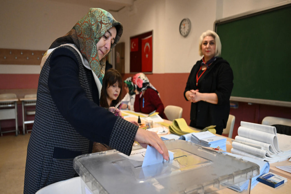 Türkiyənin Böyük Şəhər bələdiyyələri üzrə seçkilərin ilkin nəticələri məlum olub  - YENİLƏNİB 1 