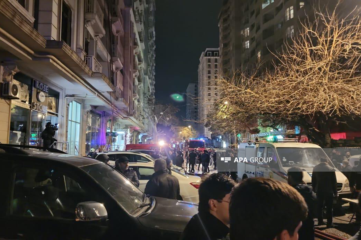 Nərimanovda baş verən yanğın nəticəsində 15 nəfər xəstəxanaya yerləşdirilib - FOTO  - VİDEO  - YENİLƏNİB 2 