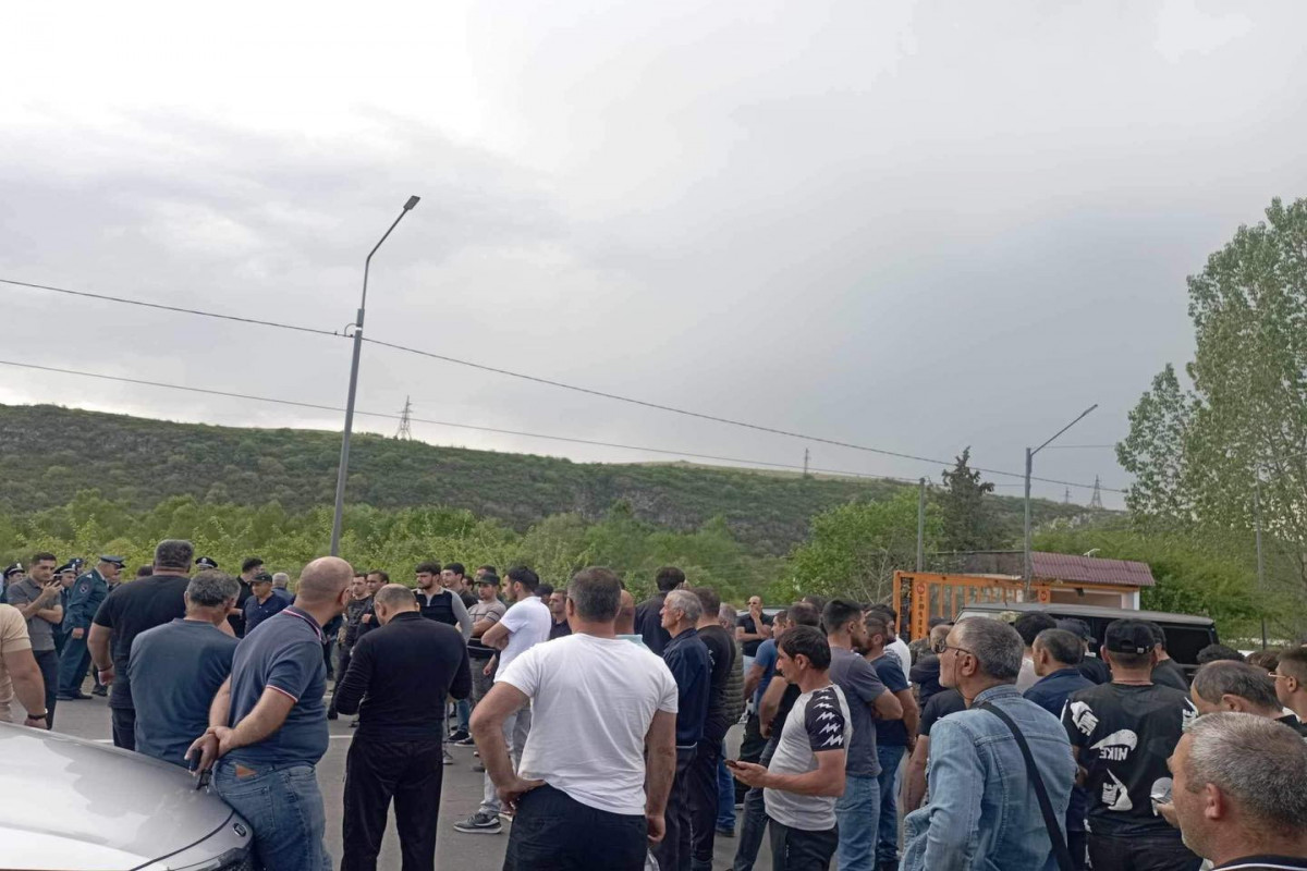 Ermənistan polisi Tavuşun Kirants kəndində gücləndirilmiş iş rejiminə keçib