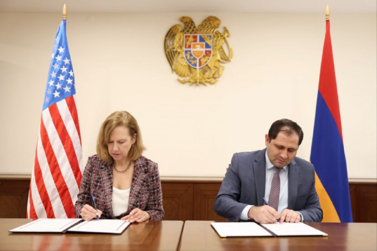 US-Armenia discuss military cooperation, sign an agreement