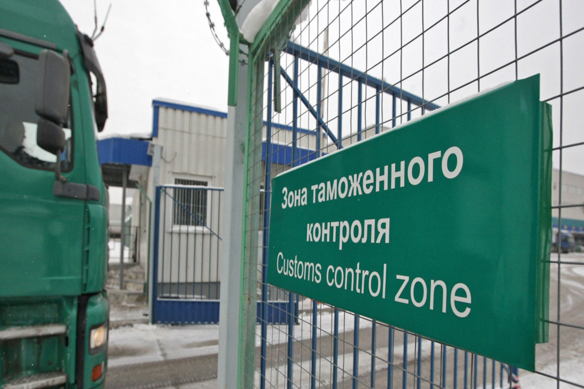 Citizens of Kyrgyzstan, Uzbekistan, Tajikistan are not allowed to enter Russia