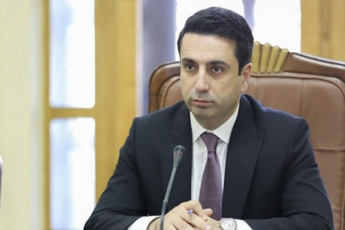 Simonyan: Azərbaycanla Ermənistan arasında sülh müqaviləsi tezliklə imzalanmalıdır