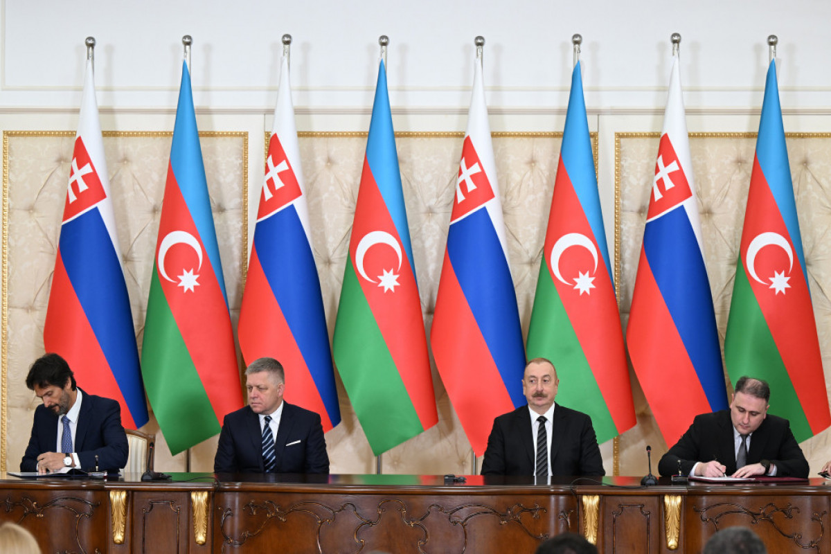 Azərbaycanla Slovakiya arasında müdafiə sahəsində əməkdaşlıq Sazişi imzalanıb