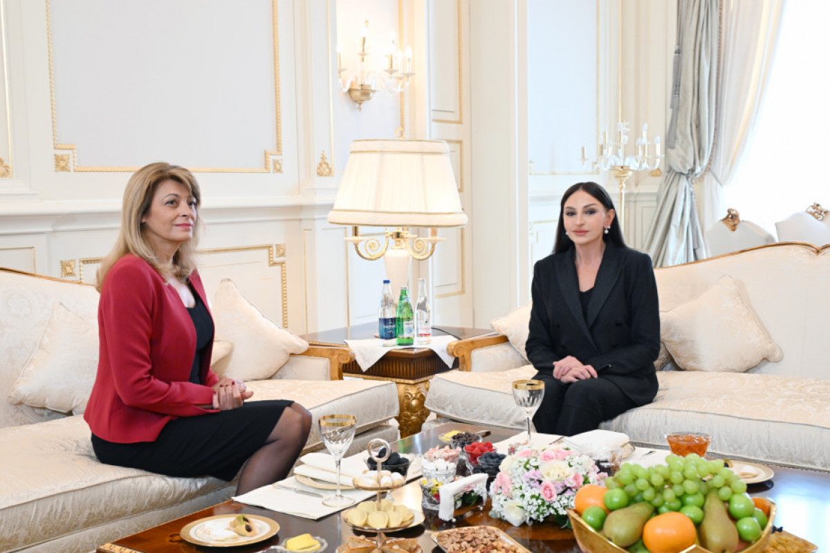 Azərbaycan və Bolqarıstan birinci xanımlarının görüşü olub