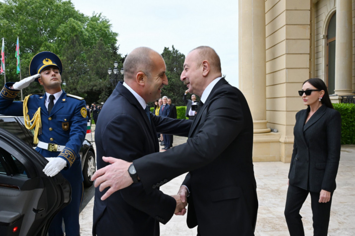 Bolqarıstan Prezidenti Rumen Radevin rəsmi qarşılanma mərasimi olub
