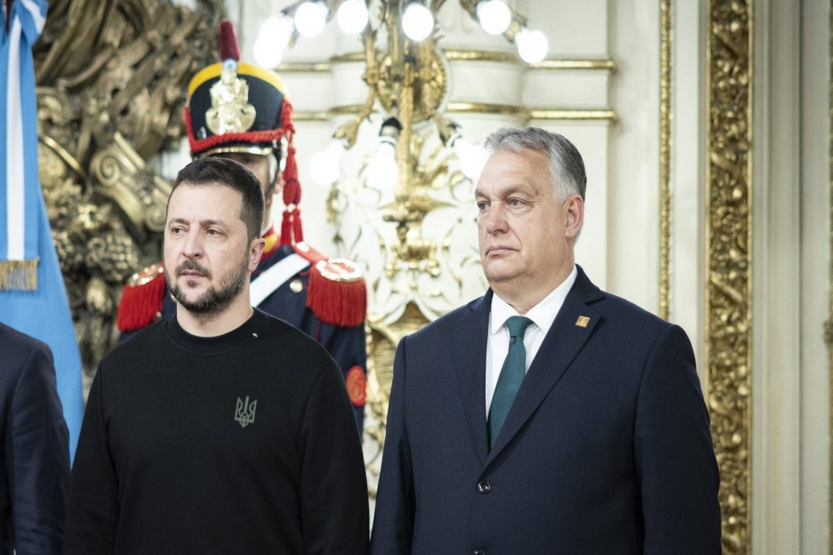 Зеленский пригласил Орбана на Саммит мира