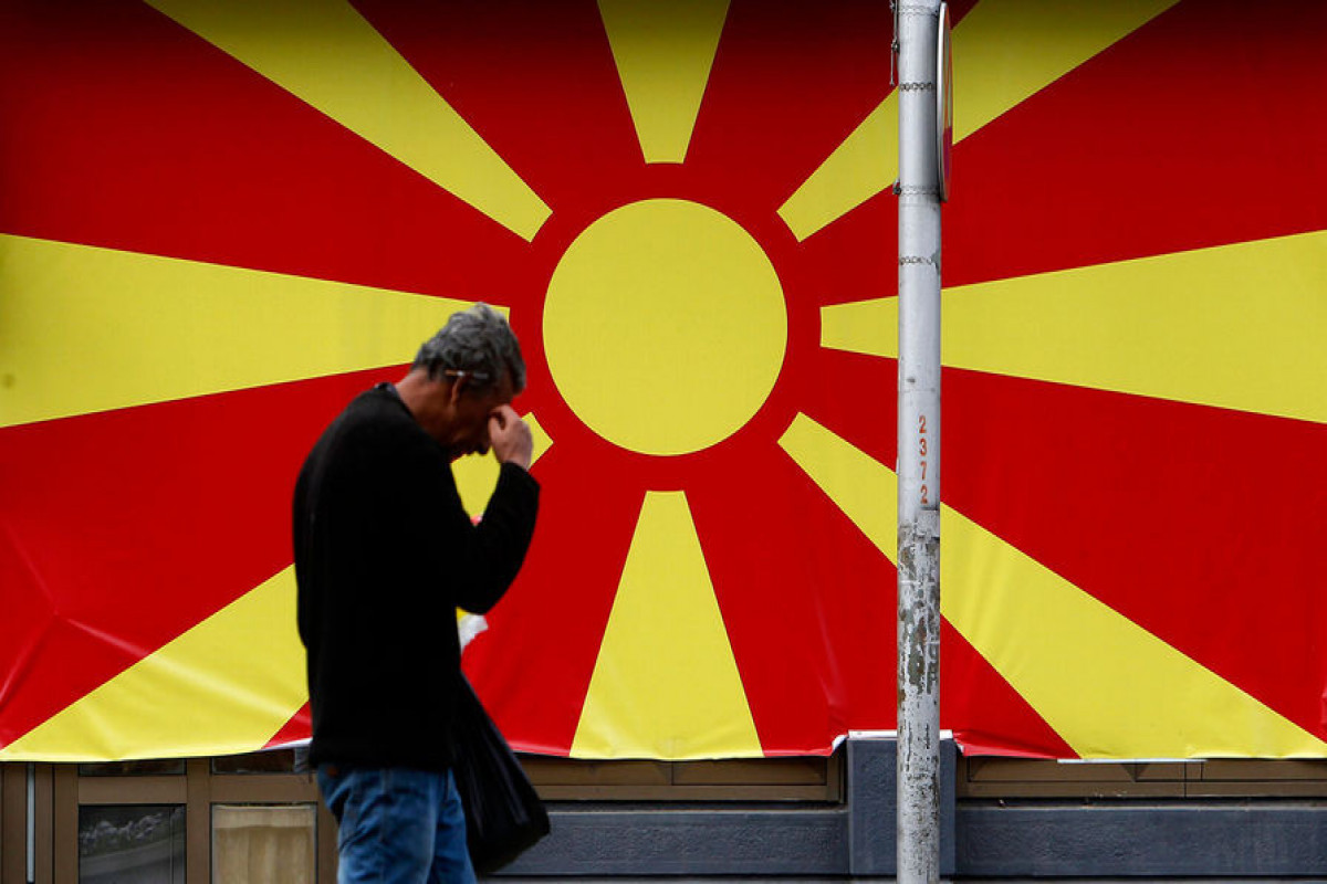 Şimali Makedoniya prezidenti seçkilərdə məğlub olduğunu etiraf edib