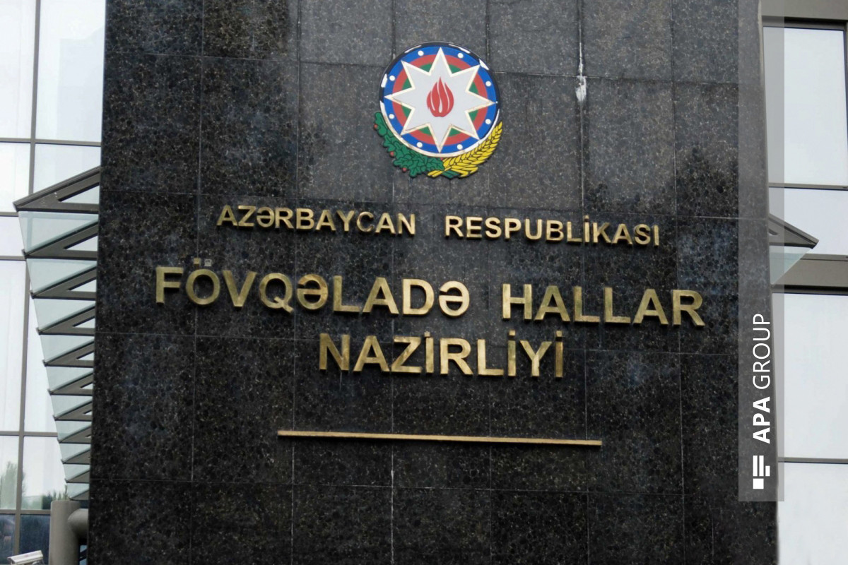 МЧС Азербайджана: За минувшие сутки осуществлено 15 выездов на пожары, спасены 2 человека
