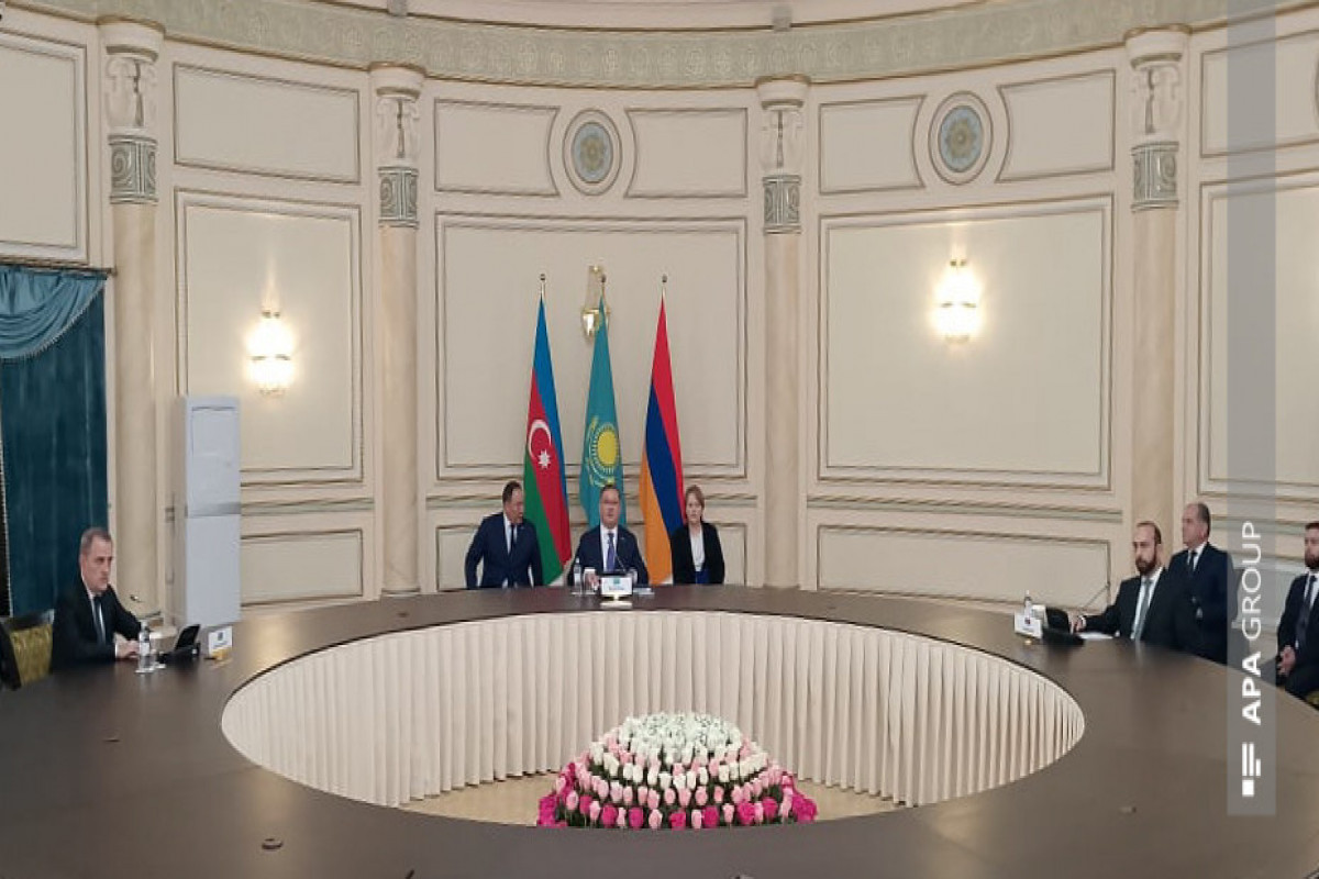 Talks between Azerbaijani, Armenian FMs in Almaty will last for two days