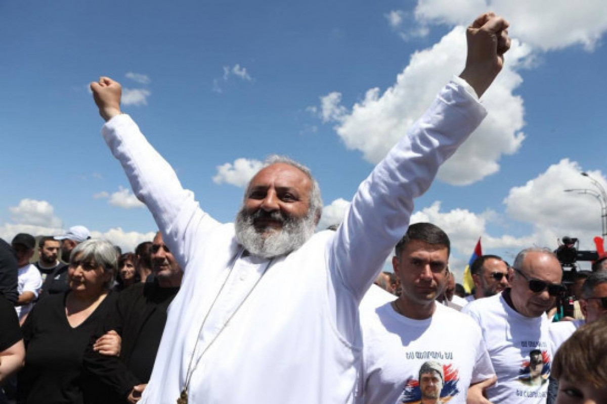 В ходе акции неповиновения в Армении задержаны 12 человек