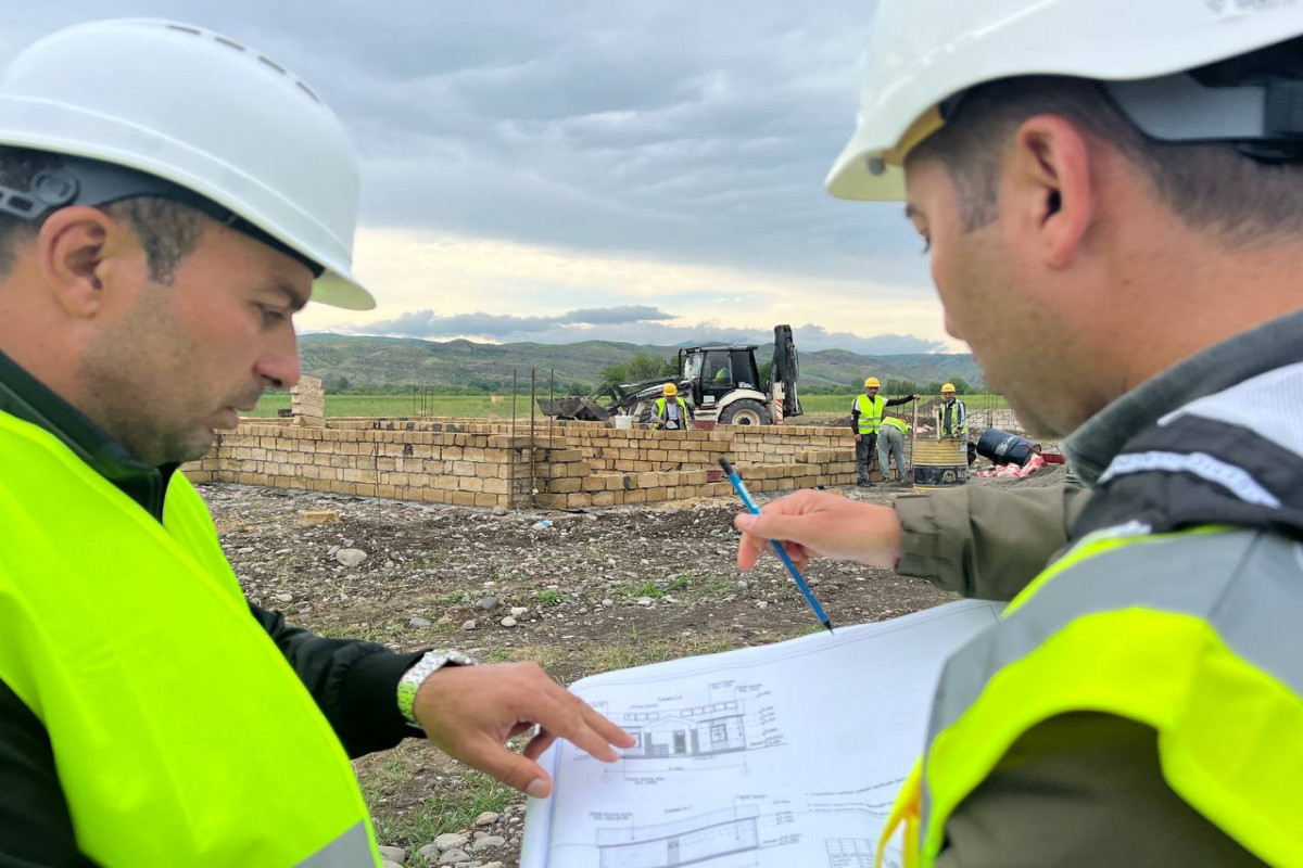 Qubadlının Mahruzlu və Zilanlı kəndlərində tikinti işlərinə başlanılıb - FOTO 