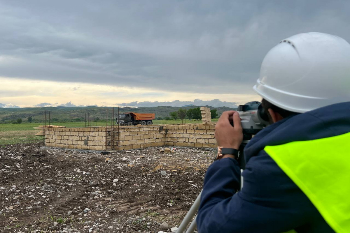 Qubadlının Mahruzlu və Zilanlı kəndlərində tikinti işlərinə başlanılıb - FOTO 