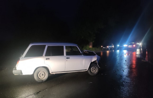 Xaçmazda minik avtomobilləri toqquşub, xəsarət alanlar var - FOTO 