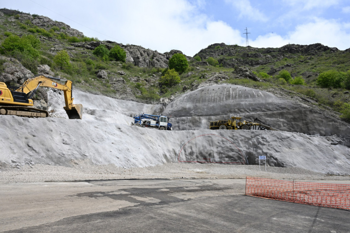 Yenidən qurulan Xankəndi-Şuşa-Laçın yolu mövcud yoldan 9.2 km qısa olacaq