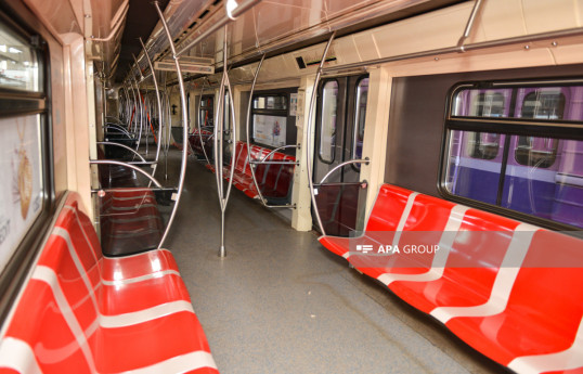 Bakı metrosunda sərnişinin halı pisləşib, qatar yubanıb