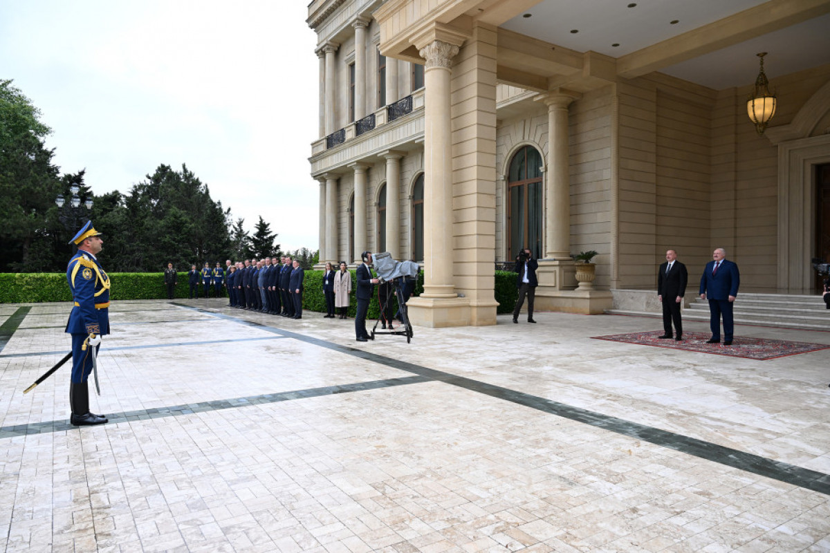 Aleksandr Lukaşenkonun rəsmi qarşılanma mərasimi olub