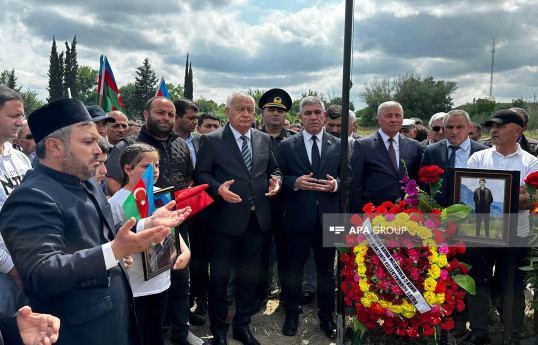 Birinci Qarabağ müharibəsində itkin düşmüş şəxsin 30 il sonra Xocavənddə kütləvi məzarlıqda tapılan qalıqları dəfn olunub - FOTO 