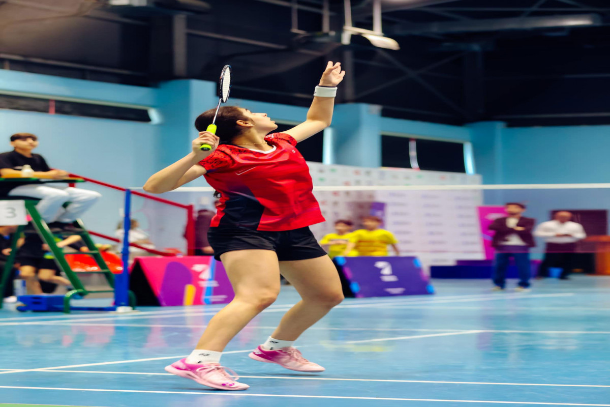 Badminton idman növü üzrə məktəbli oğlan və qızlar arasında yarış keçirilib