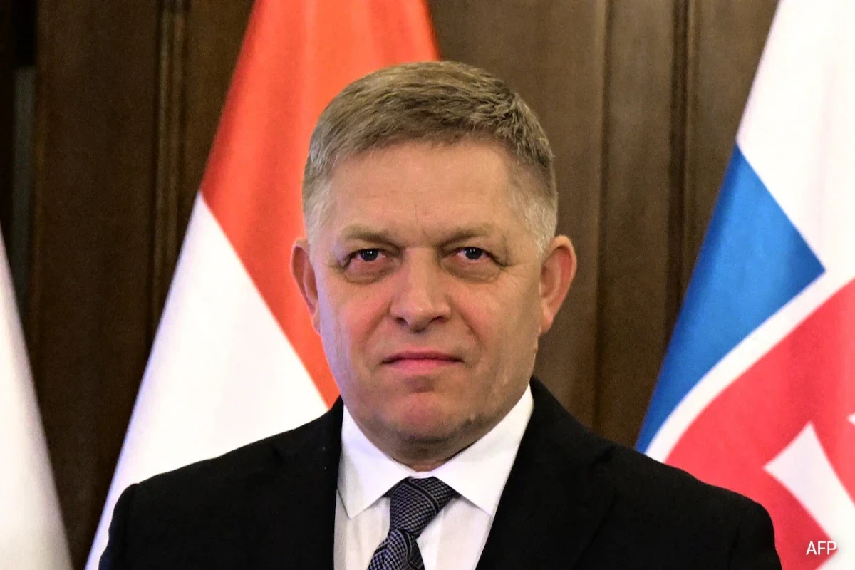 Slovakiyanın Baş naziri Robert Fitso
