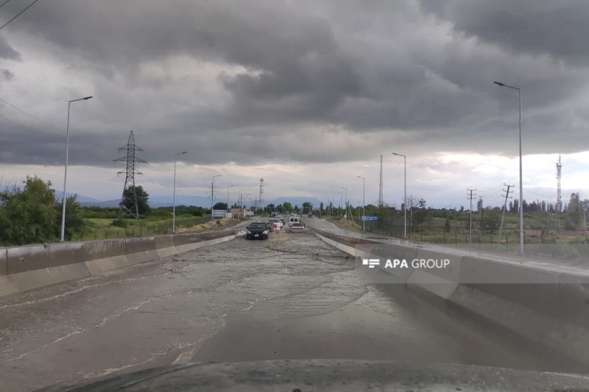 Quba-Xaçmaz yolunu sel basıb - FOTO 