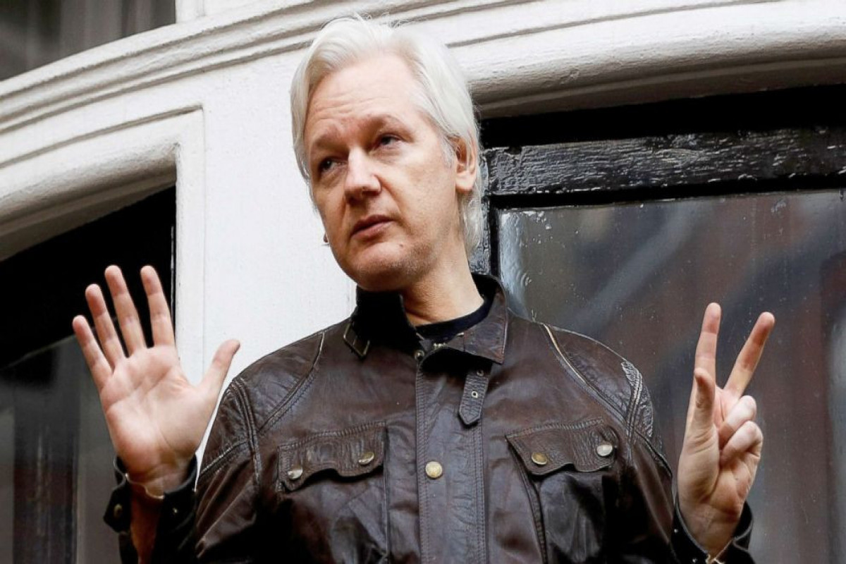 “WikiLeaks” portalının qurucusu Culian Assanc