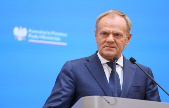 Polşanın Baş naziri Donald Tusk