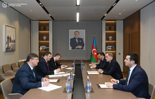 Ceyhun Bayramov Ukraynanın yeni səfiri ilə regional təhlükəsizlik məsələlərini müzakirə edib