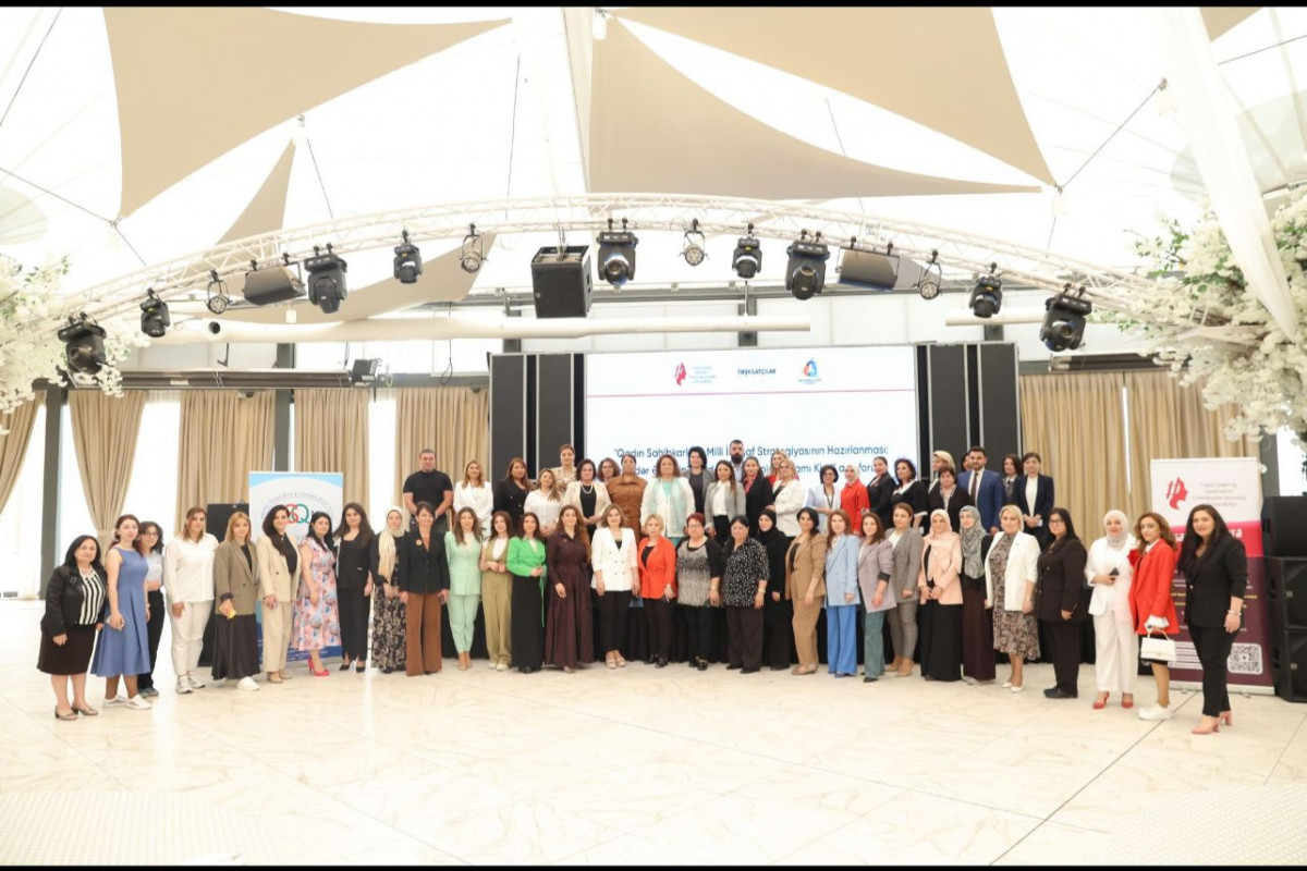 “Qadın Sahibkarların Milli İnkişaf Strategiyasının hazırlanması: Heydər Əliyevin Gender Siyasətinin Davamı Kimi” forumu keçirilib