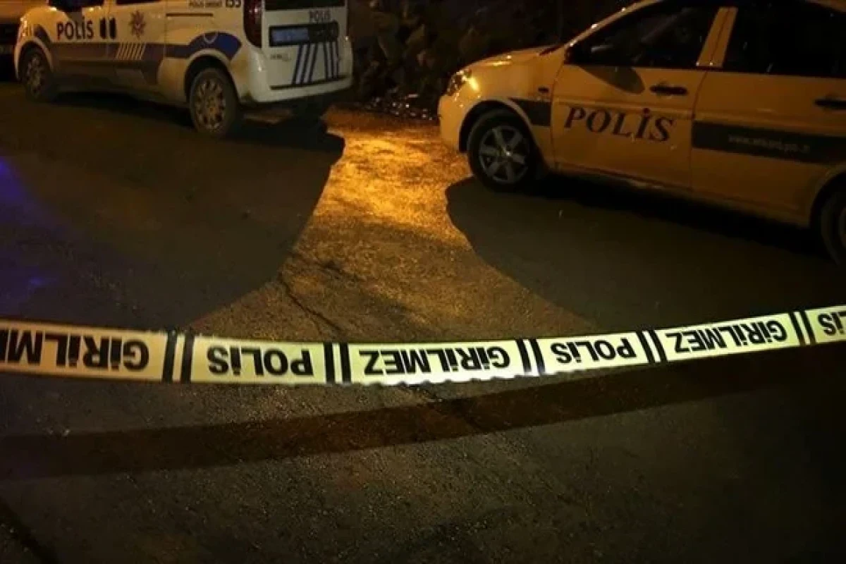 Вооруженный налет на кафе в Стамбуле: есть жертвы