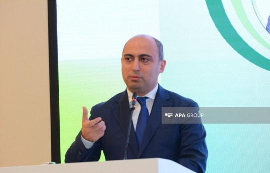 Elm və təhsil naziri Emin Əmrullayev