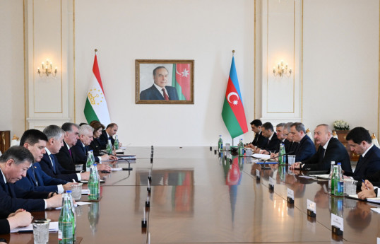 Azərbaycan və Tacikistan prezidentlərinin geniş tərkibdə görüşü