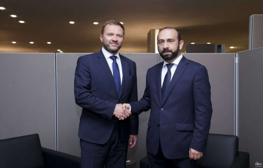Estoniya xarici işlər naziri Marqus Tsahkna və Ermənistan xarici işlər naziri Ararat Mirzoyan