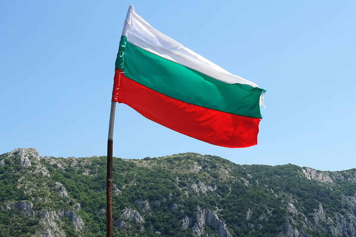 Болгария предложила разместить у себя штабы сил НАТО