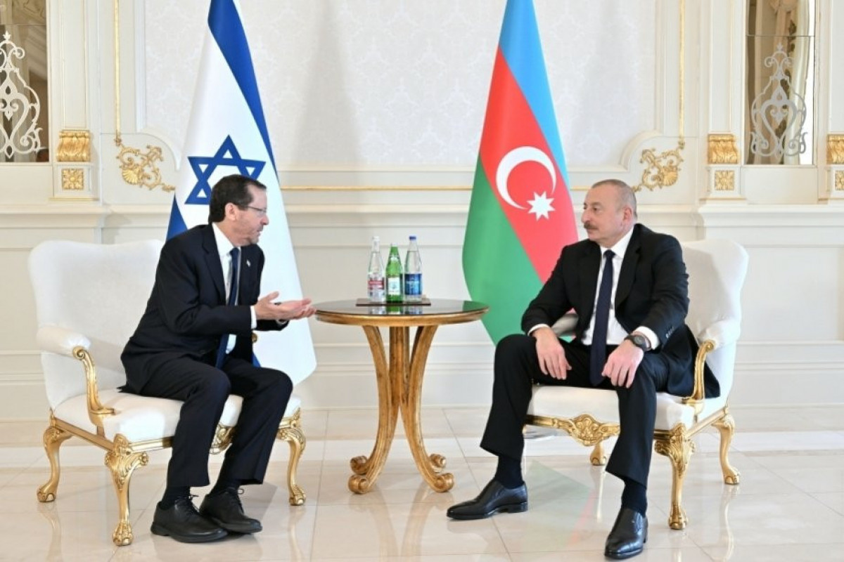 İsrail Dövlətinin Prezidenti İsxak Hersoq, Azərbaycan Prezidenti İlham Əliyev