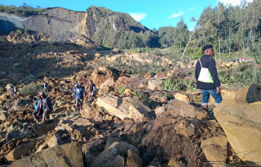 Papua-Yeni Qvineyada sürüşmə nəticəsində 2000-dən çox insan torpaq altında qalıb