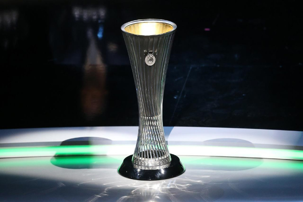 "Olimpiakos" UEFA Konfrans Liqasının qalibi olub