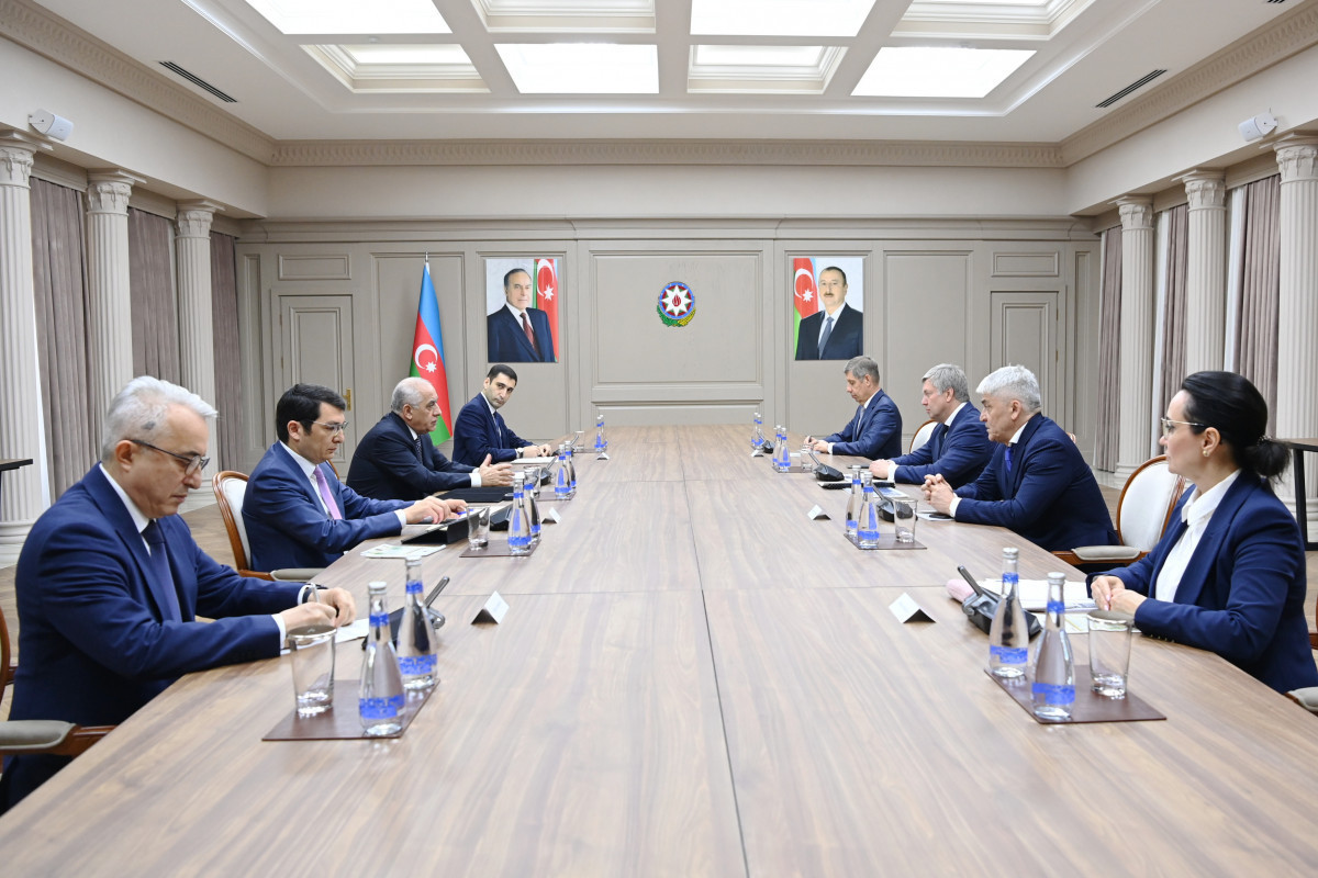 Премьер-министр Азербайджана встретился с губернатором Ульяновской области