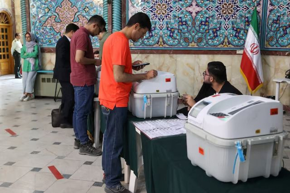 В Иране началась регистрация на досрочные президентские выборы