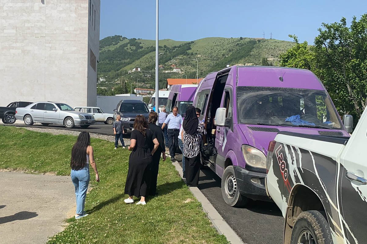 Növbəti köç karvanı Laçın rayonuna çatıb - FOTO  - YENİLƏNİB 