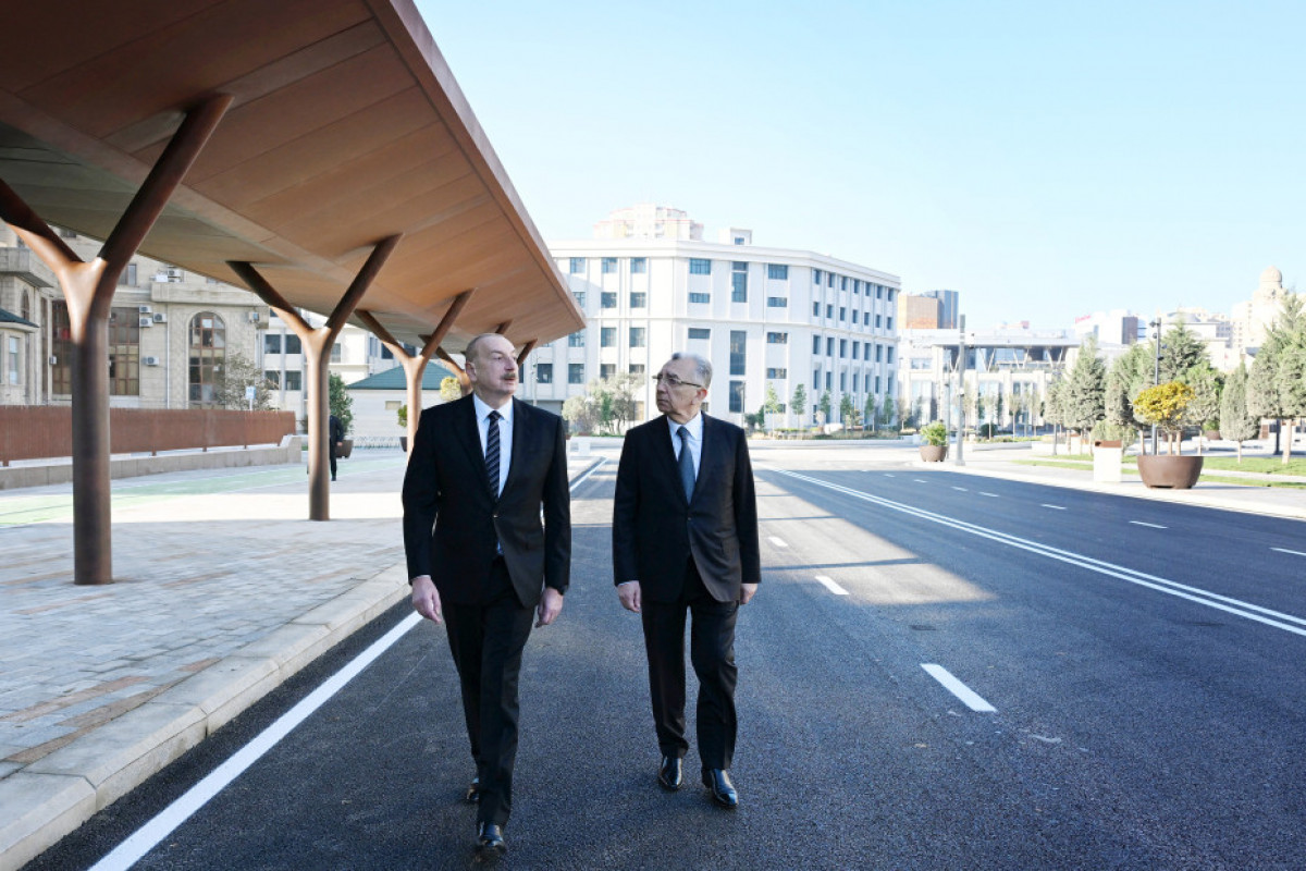 Prezident Bakı Dəmiryol Vağzalı və "28 May" stansiyasının qarşısındakı yenidənqurma işləri ilə tanış olub - FOTO - YENİLƏNİB 