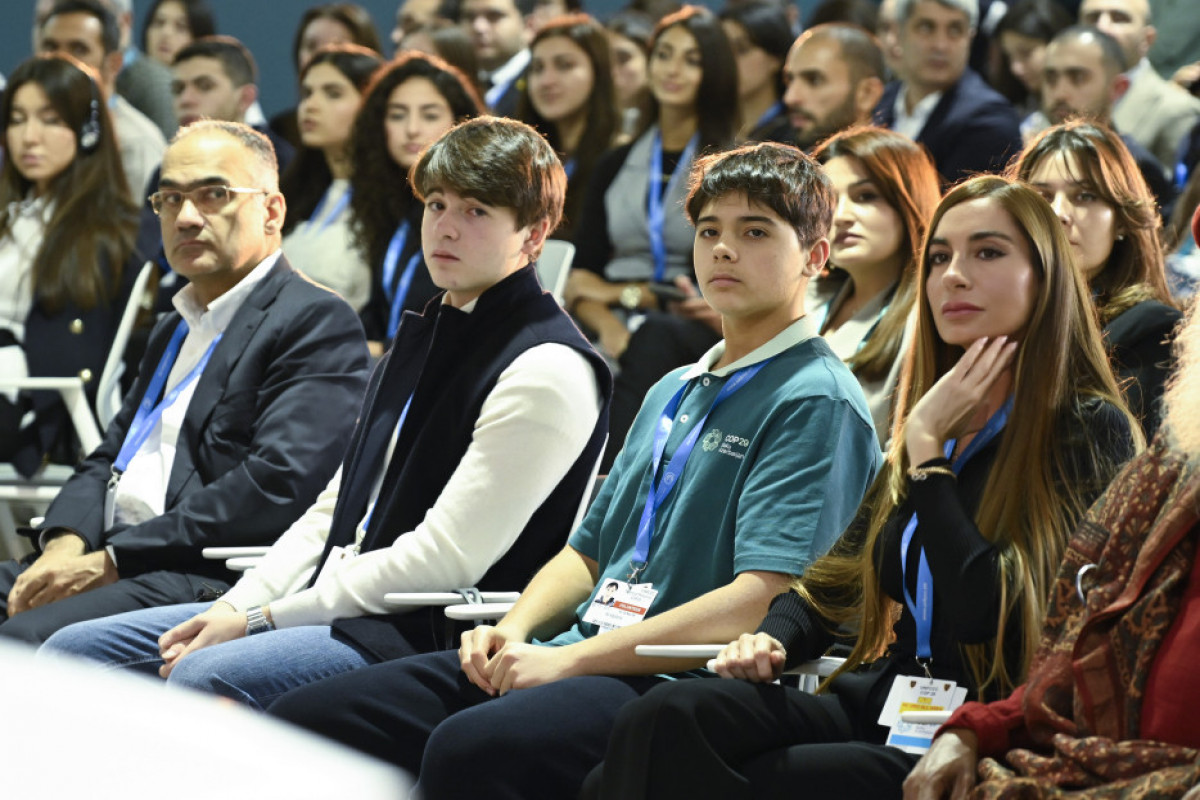 COP29 çərçivəsində Heydər Əliyev Fondunun “Azərbaycan. Təbiətin sehrində” nəşri təqdim edilib VİDEO