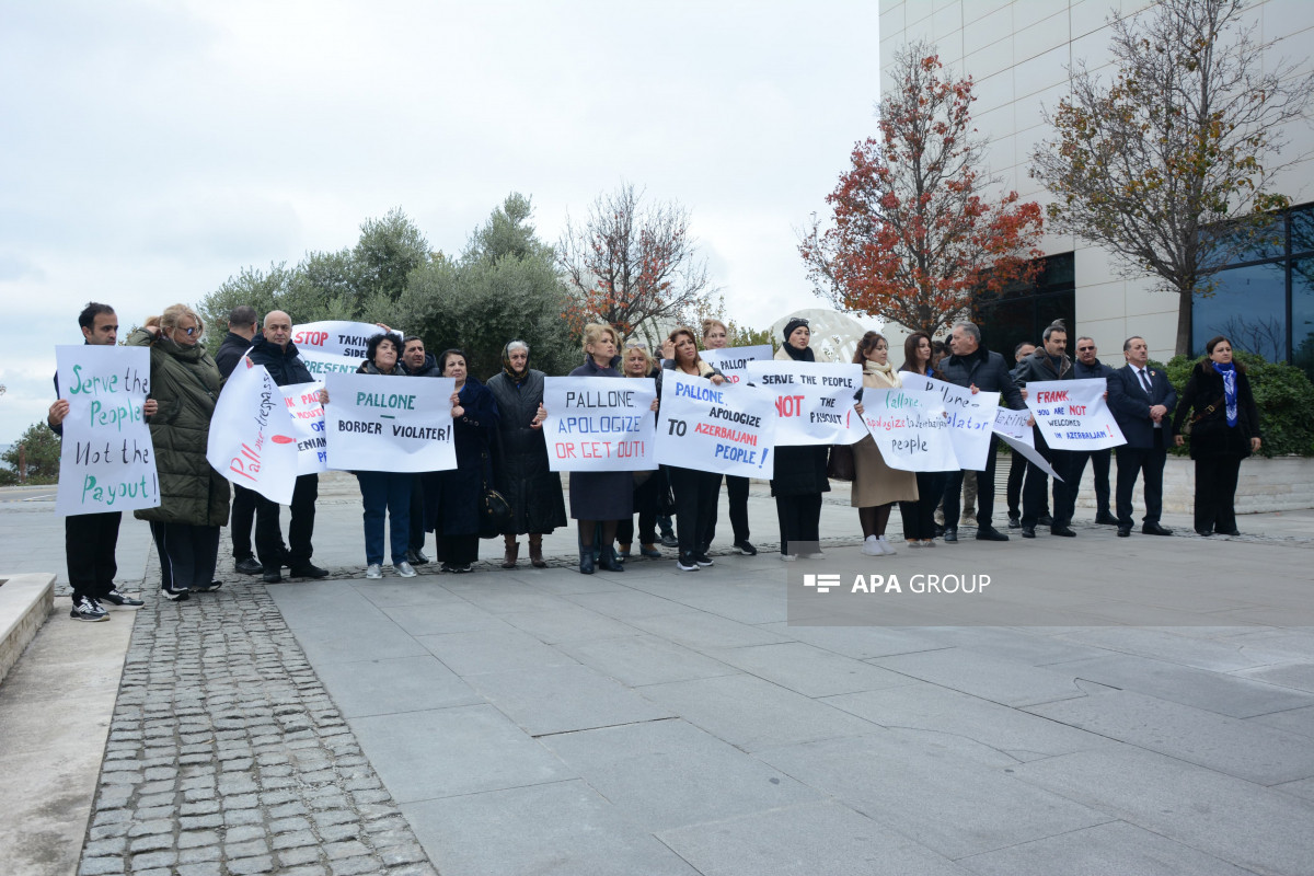 Ermənipərəst ABŞ konqresmendən üzr istəməsi tələb olundu - YENİLƏNİB-3 