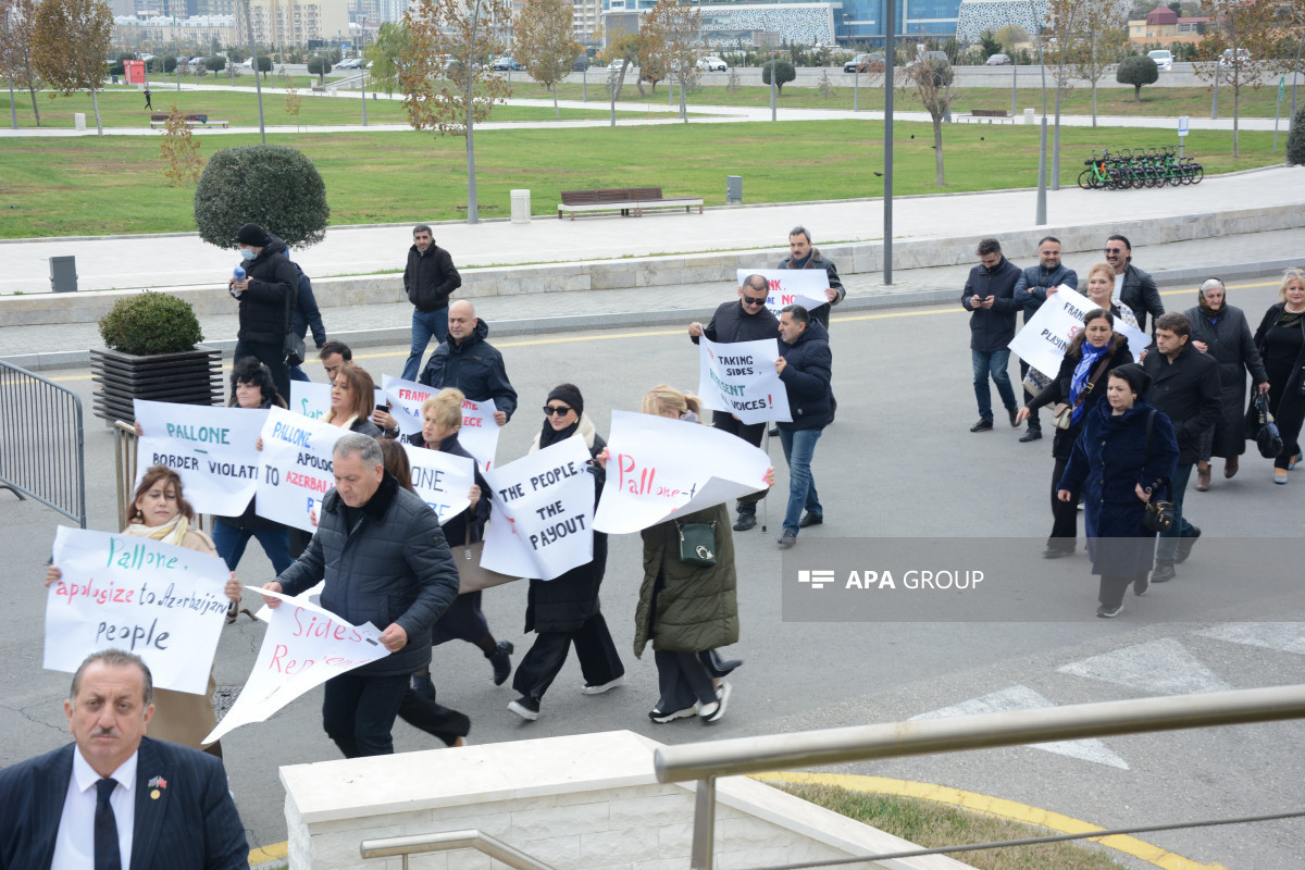 Ermənipərəst ABŞ konqresmendən üzr istəməsi tələb olundu - YENİLƏNİB-3 