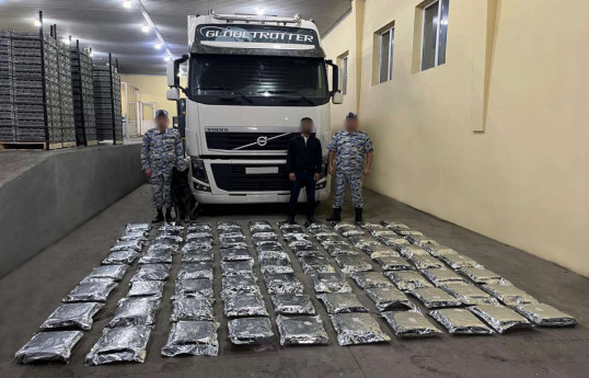 Astarada İrandan Rusiyaya meyvə aparan maşında 76 kq narkotik aşkar edilib - FOTO 