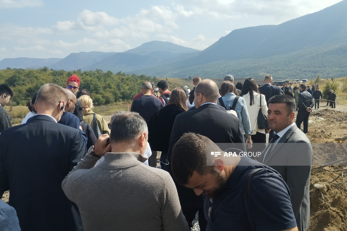 Ağdərənin Sırxavənd kəndində 4 kütləvi və iki fərdi məzarlıq aşakarlanıb - FOTO 